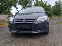 Gebraucht Ford Focus Trend 116 PS (85 kW) 2014 Grau Kombi