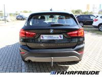 gebraucht BMW X1 sDrive 18i Parkassistent*Sitzheizung*HGV