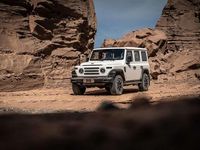 Neu BAW 212 166 PS (122 kW) 2026 Schwarz SUV