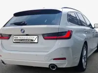 Gebraucht BMW 320 Sport Line 190 PS (139 kW) 2023 Weiß Kombi