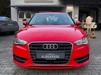 Gebraucht Audi A3 122 PS (89 kW) 2013 Rot Limousine