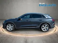 Używany Audi e-tron Ambiente 230 kW (313 KM) 2021 Szary SUV