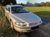 Gebraucht Volvo V70 200 PS (147 kW) 2000 Silber Kombi