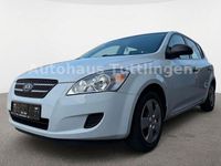 Gebraucht Kia Ceed 109 PS (80 kW) 2008 Weiß Kleinwagen