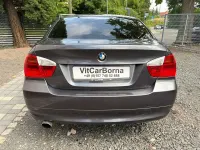 Gebraucht BMW 318 129 PS (94 kW) 2006 Sparkling graphite metallic Limousine