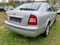 Usata Skoda Octavia Classic 102 CV (75 kW) 2002 Argento Berlina
