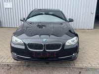 Gebraucht BMW 525 204 PS (150 kW) 2010 Schwarz Kombi