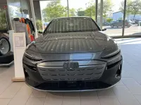 Second-hand Audi e-tron Edition .1 369 kW (503 CP) 2025 Gri SUV