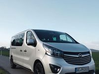 Gebraucht Opel Vivaro 120 PS (88 kW) 2015 Silber Van / Kleinbus