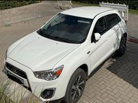 Gebraucht Mitsubishi ASX 116 PS (85 kW) 2015 Weiß SUV
