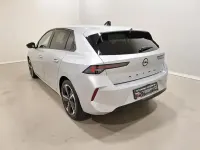 Gebraucht Opel Astra Design Edition 131 PS (96 kW) 2024 Lackierung aluminiumgrau/typ aussenverkleidung metalliclackierung Kleinwagen