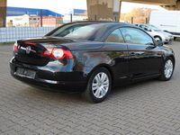 Gebraucht VW Eos Edition 122 PS (89 kW) 2009 Deep black perleffekt Cabrio