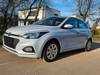 gebraucht Hyundai i20 1.2 62kW Select Wie Neu Scheckheft 1.Hd