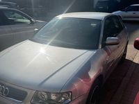 Gebraucht Audi A3 Ambiente 102 PS (75 kW) 2003 Silber Kleinwagen