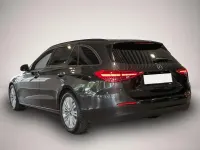Gebraucht Mercedes C200 163 PS (119 kW) 2023 Manufacturer