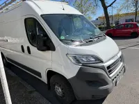 Gebraucht Peugeot Boxer 131 PS (96 kW) 2017 Weiß Van