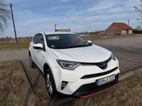 Gebraucht Toyota RAV4 Edition-S 197 PS (144 kW) 2018 Weiß SUV