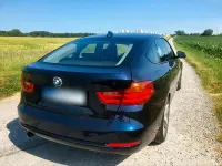 Gebraucht BMW 318 2015 Blau Limousine