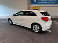 Gebraucht Mercedes A200 156 PS (114 kW) 2013 Weiß Limousine
