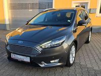 Gebraucht Ford Focus Titanium 125 PS (91 kW) 2018 Grau Kombi