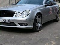 Gebraucht Mercedes E240 AMG 177 PS (130 kW) 2003 Silber Limousine