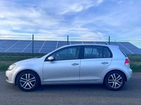 Używany VW Golf VI Highline 105 KM (77 kW) 2009 Srebrny Hatchback