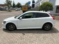 Gebraucht Volvo C30 R-Design 109 PS (80 kW) 2010 Weiß Kleinwagen