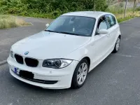 Gebraucht BMW 118 Sport Line 143 PS (105 kW) 2008 Weiß Kleinwagen