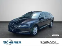 Gebraucht Skoda Superb Style 218 PS (160 kW) 2024 Blackmagic perleffekt Kombi