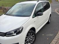 Gebraucht VW Touran Match 140 PS (102 kW) 2013 Weiß Van / Kleinbus