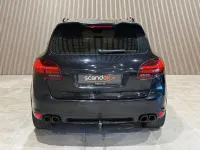 Używany Porsche Cayenne 245 KM (180 kW) 2012 Czarny SUV