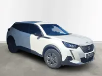 Gebraucht Peugeot e-2008 Active 100 kW (136 PS) 2023 Weiss SUV