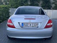 Second-hand Mercedes SLK200 163 CP (119 kW) 2006 Argintiu Cabrio