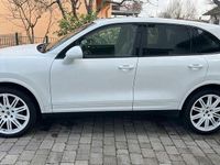 Second-hand Porsche Cayenne 265 CP (194 kW) 2013 Alb SUV