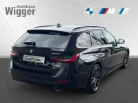 Gebraucht BMW 320 Sport Line 190 PS (139 kW) 2022 Black sapphire metallic Kombi