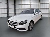 Gebraucht Mercedes E220 194 PS (142 kW) 2018 Polarweiss Kombi