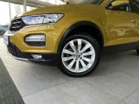 Gebraucht VW T-Roc Style 150 PS (110 kW) 2021 Kurkumagelb (metallic) SUV