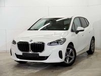 Gebraucht BMW 220 Sport Line 170 PS (125 kW) 2024 Alpinweiss 3 Van / Kleinbus