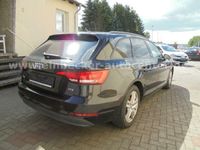 Gebraucht Audi A4 Basis 150 PS (110 kW) 2017 Schwarz metallic Kombi