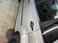 Gebraucht Ford Fiesta 85 PS (62 kW) 2005 Silber Kleinwagen