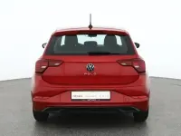 Gebraucht VW Polo Life 95 PS (69 kW) 2022 Kings red met. Kleinwagen