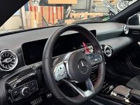 Gebraucht Mercedes CLA220 190 PS (139 kW) 2019 Schwarz Limousine