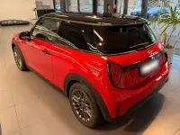 Usado Mini Cooper Classic 114 kW (156 CV) 2025 Rojo Utilitario