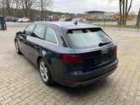 gebraucht Audi A4 sport ultra Aut.*LED*Navi*PDC*SportSitz*AHK