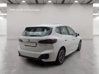 Gebraucht BMW 223 Active Tourer Performance 204 PS (150 kW) 2023 Weiß Van / Kleinbus