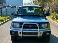 Occasion Mitsubishi Pajero 120 ch (88 kW) 2000 Bleue SUV