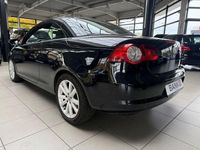 Gebraucht VW Eos 122 PS (89 kW) 2010 Schwarz Cabrio