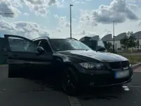 Gebraucht BMW 318 129 PS (94 kW) 2007 Schwarz Kombi