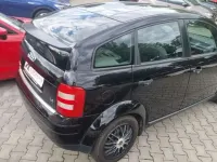 Gebraucht Audi A2 Premium 75 PS (55 kW) 2001 Brilliantschwarz ly9b Kleinwagen