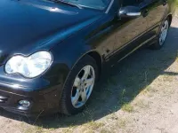 Gebraucht Mercedes C180 143 PS (105 kW) 2004 Schwarz Kombi
